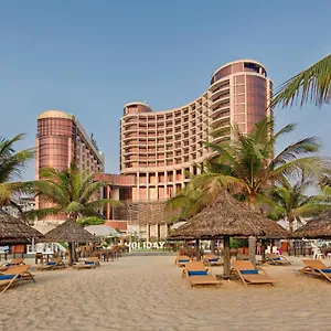 Hotel Holiday Beach, Da Nang